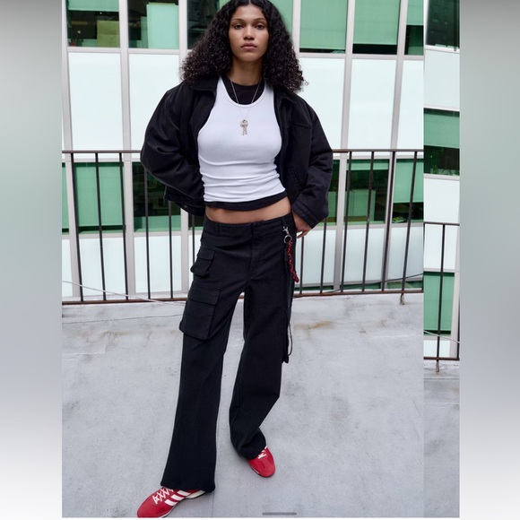 Aritzia - Wilfred Free “Picture Cargo Pants” - Picture 2 of 6